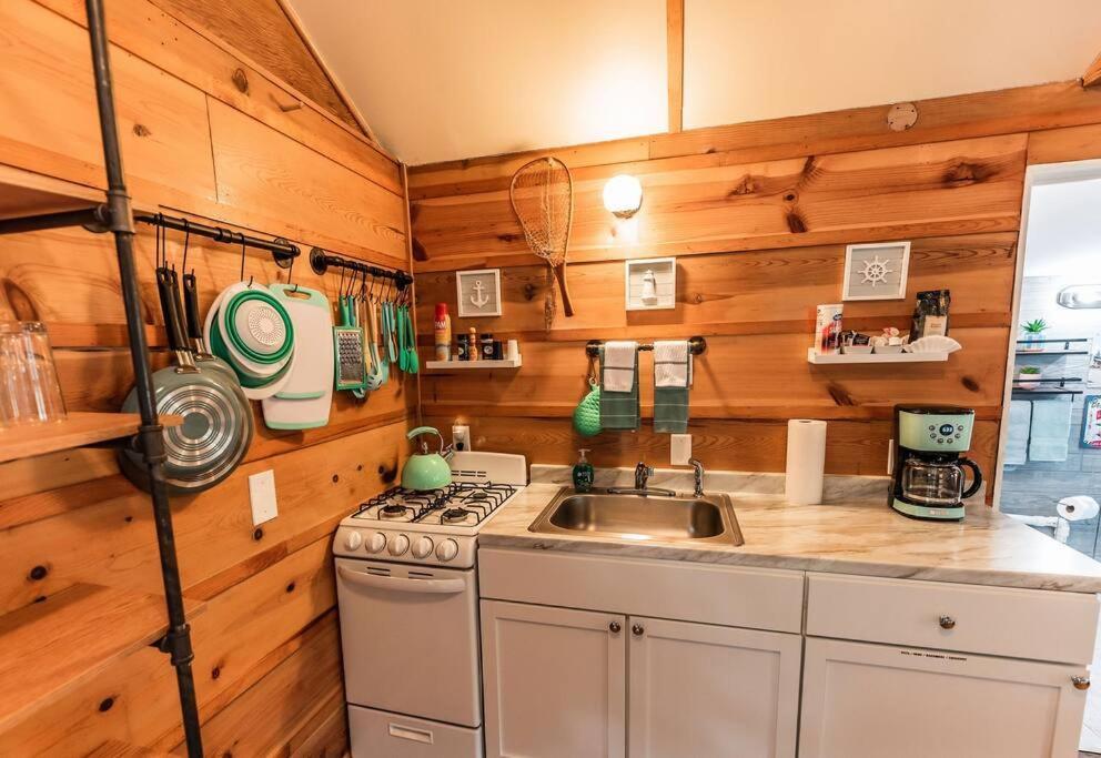 Big Blue Lake Cottages, Llc - Cottage #5 Holton Zewnętrze zdjęcie
