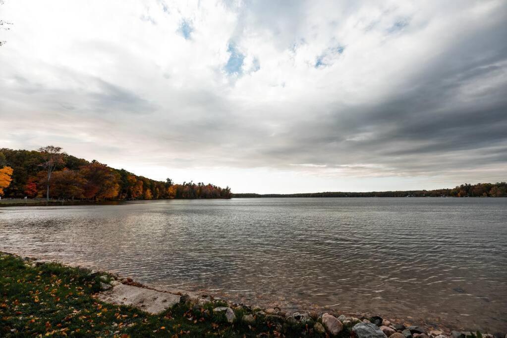 Big Blue Lake Cottages, Llc - Cottage #5 Holton Zewnętrze zdjęcie